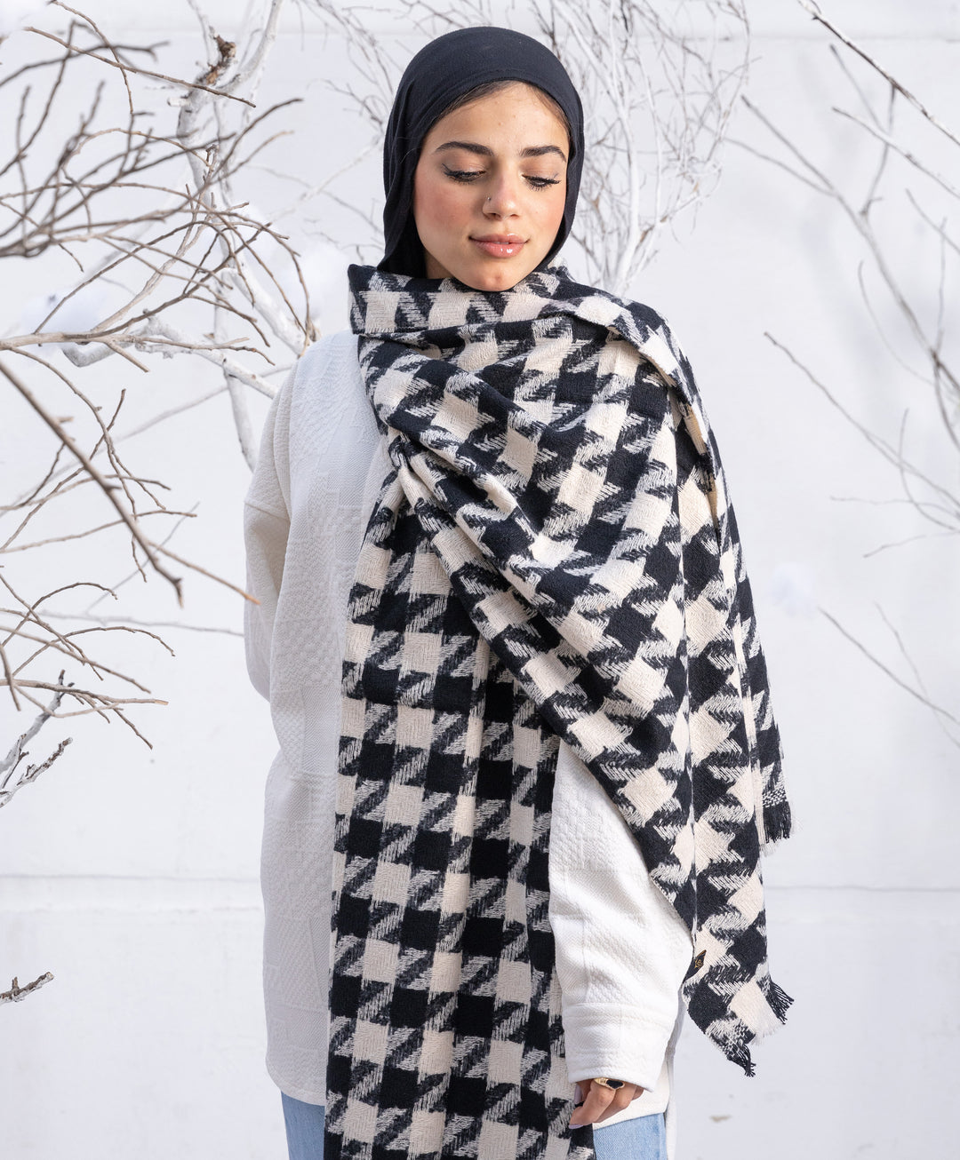 Houndstooth Winter Shawl