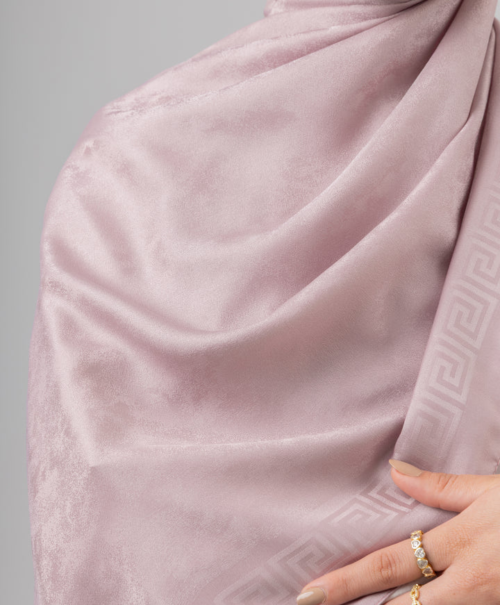 Majesty Jacquard Scarf