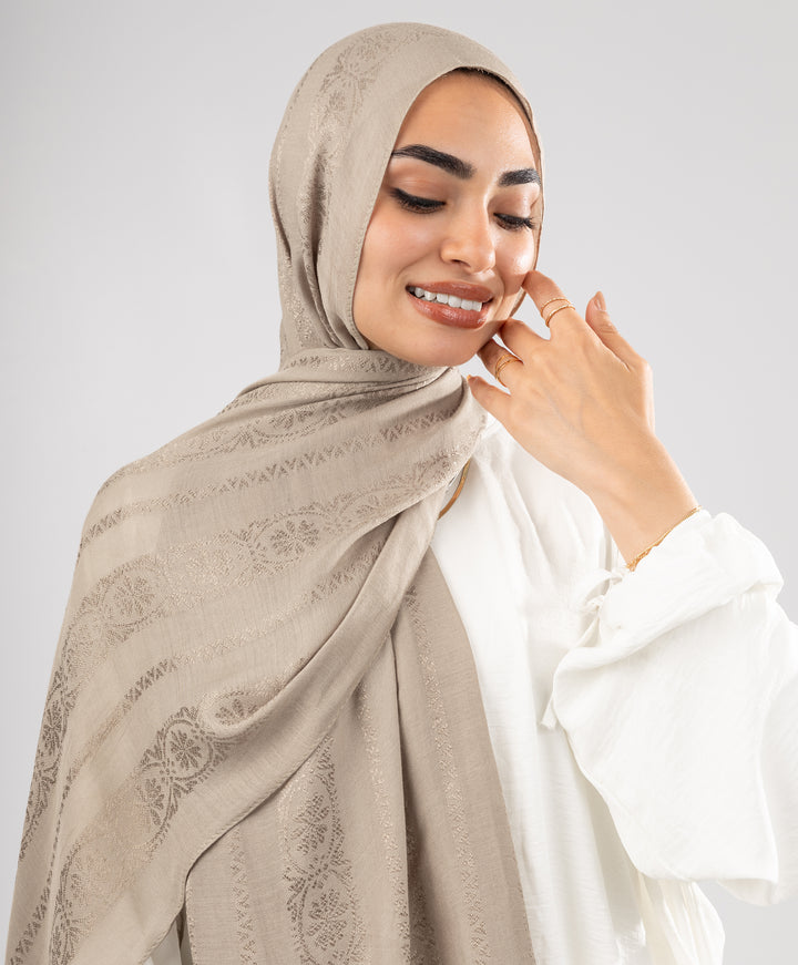 Majestic Linen Scarf