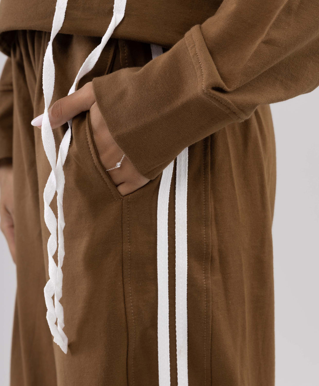 White Stripes Cotton Set