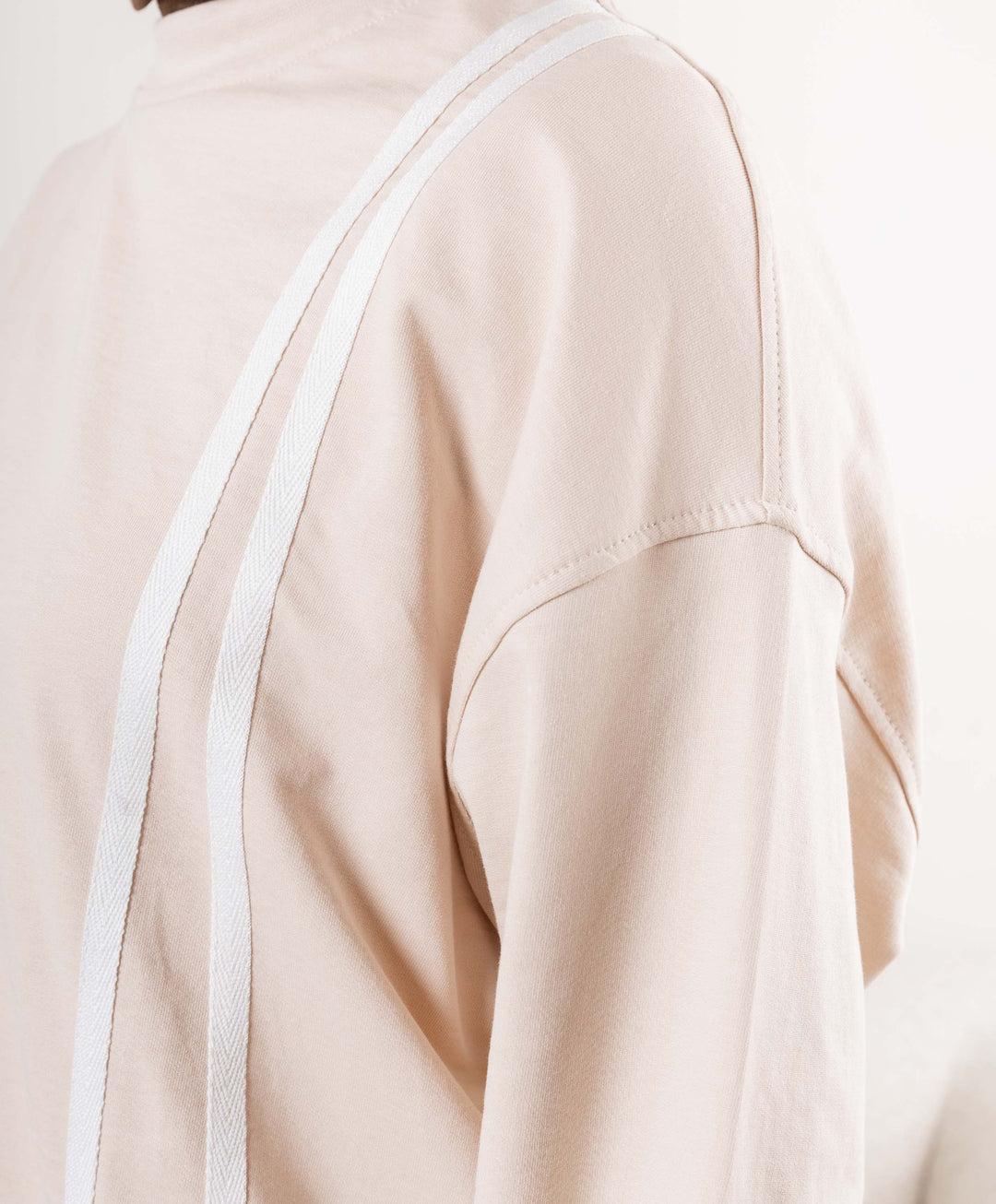 White Stripes Cotton Set