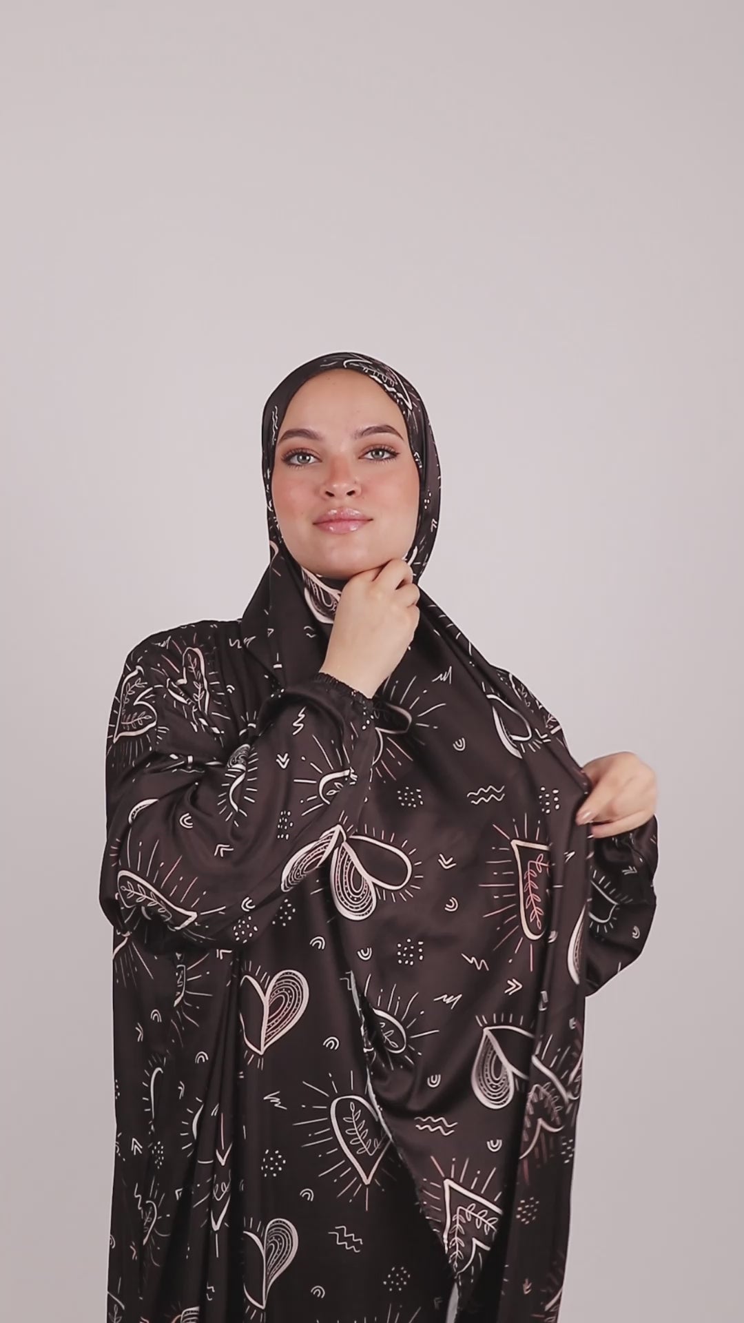 Heartfelt Satin Isdal