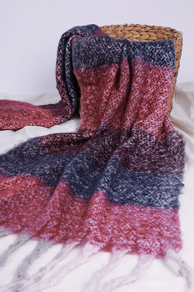 Patterned Winter shawl